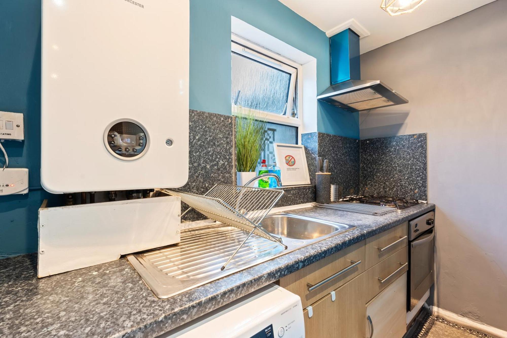 Impeccable 4-Bed House In Brixton London Villa Exteriör bild
